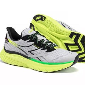 MENS ▪️NWT DIADORA | Equipe Nucleo| 12